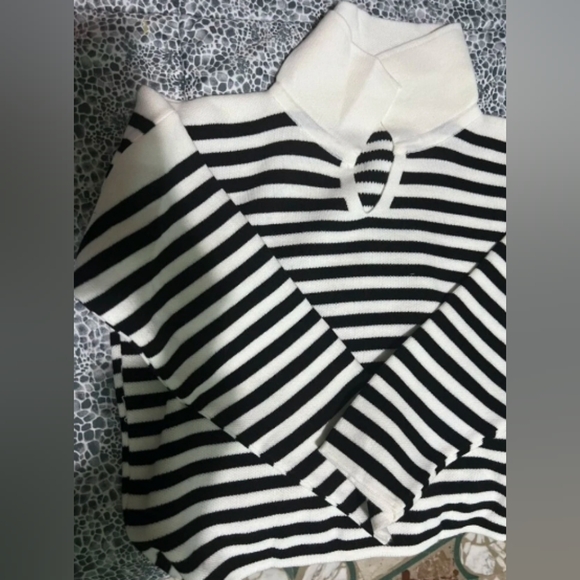 Striped Black and White Women's Sweater - Picture 1 of 3